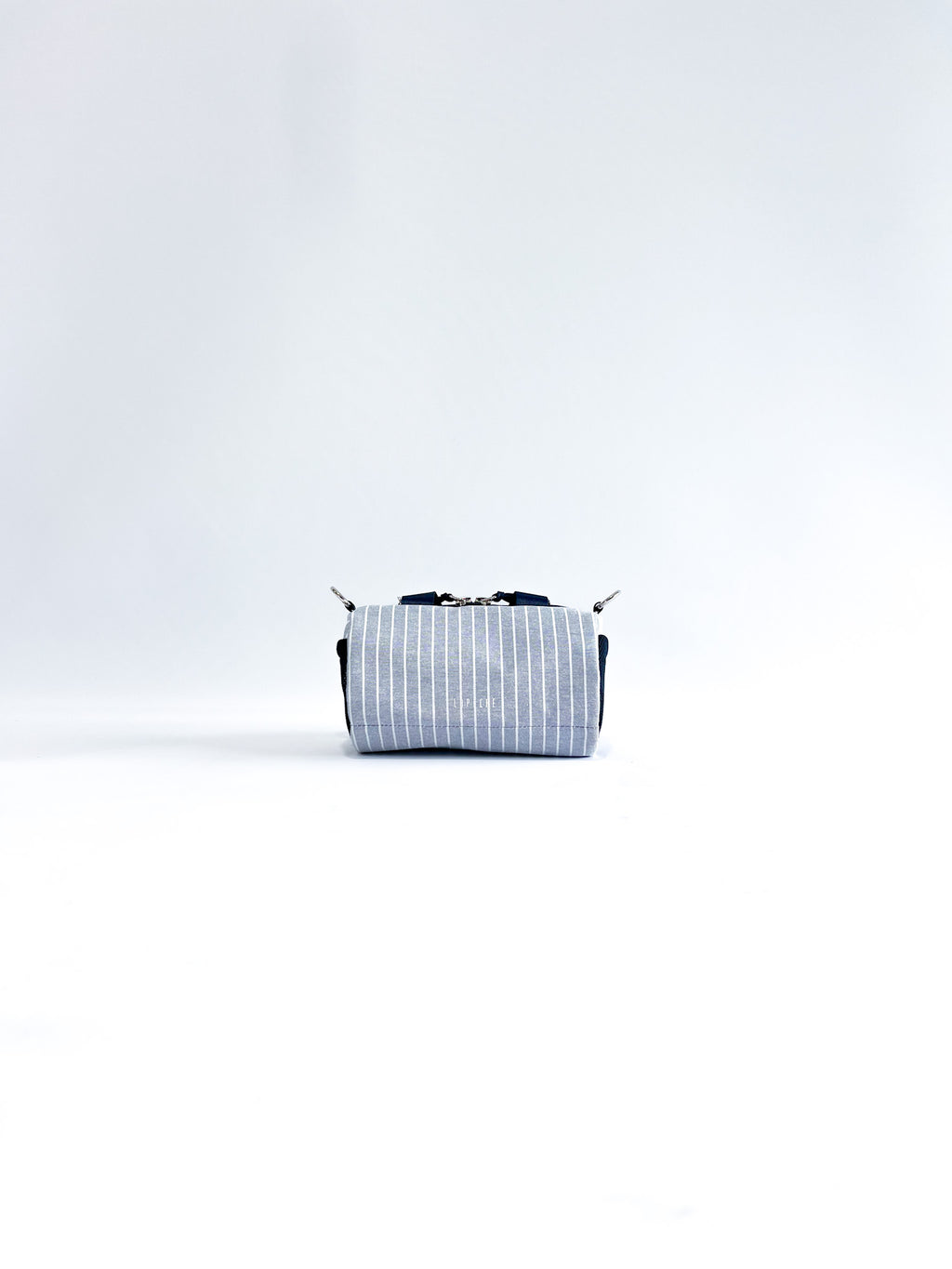 Crossbody 'Claude' | Rayas Azul (Tela Oxford)