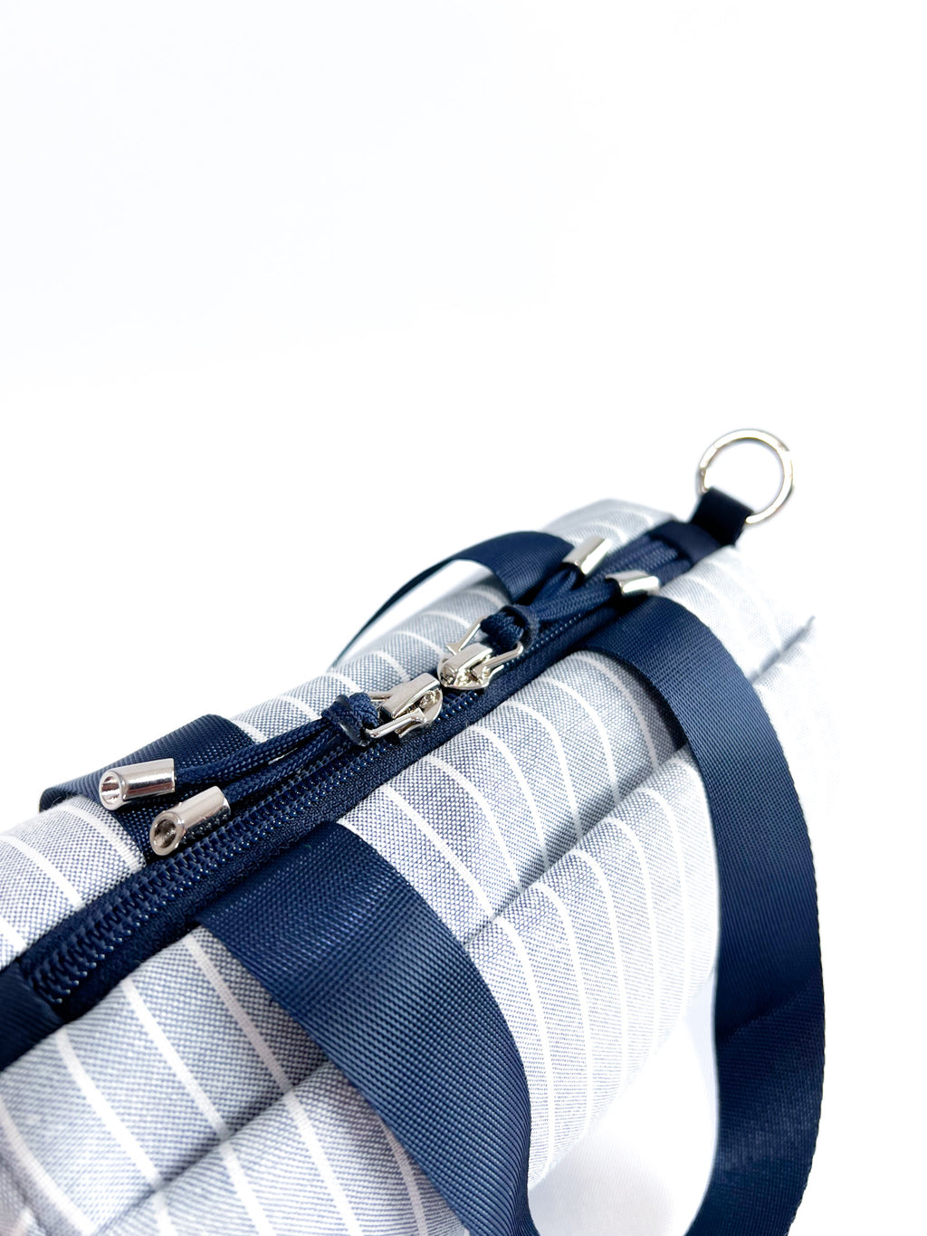 Crossbody 'Claude' | Rayas Azul (Tela Oxford)